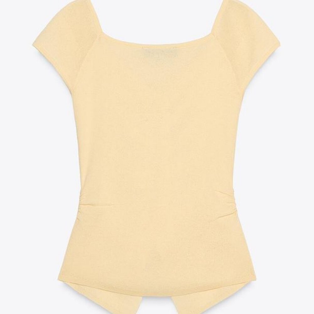 ZARA Pale Yellow Ruched Knit Button Top | M | NWT - Picture 3 of 9